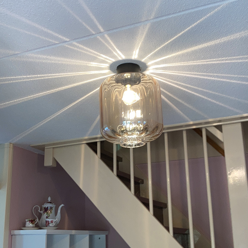 Design plafondlamp zwart met amber glas - Qara Design plafondlamp zwart met amber glas - Qara