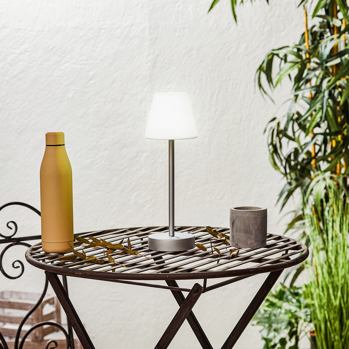 Lámpara de mesa gris con LED recargable con dimmer táctil - Renata