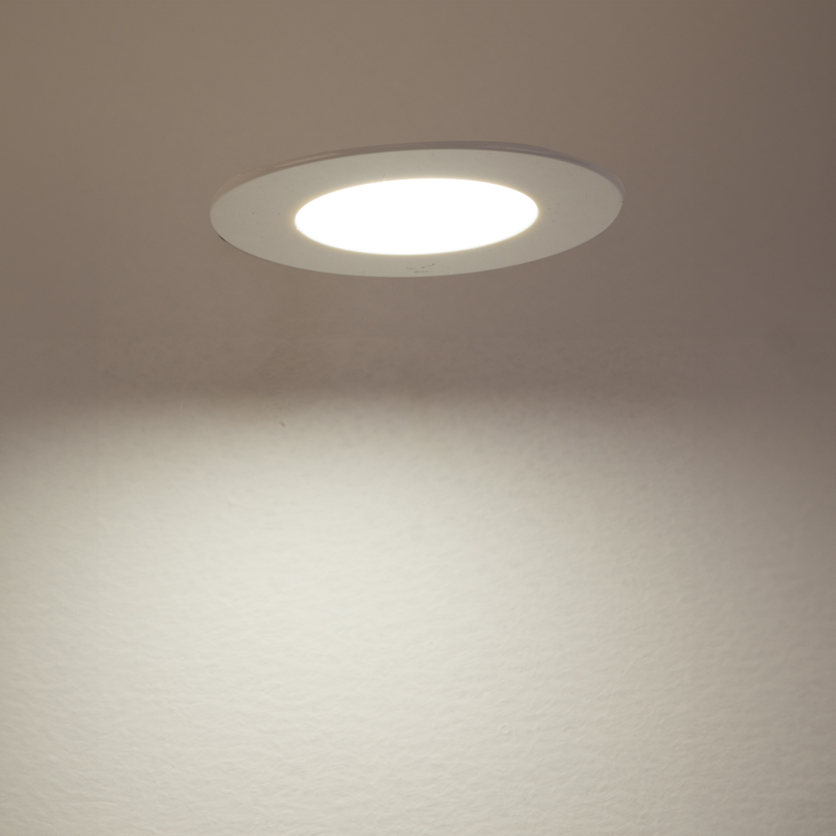 Foco empotrado blanco con LED regulable de intensidad cálida 7 W IP65 - Blanca