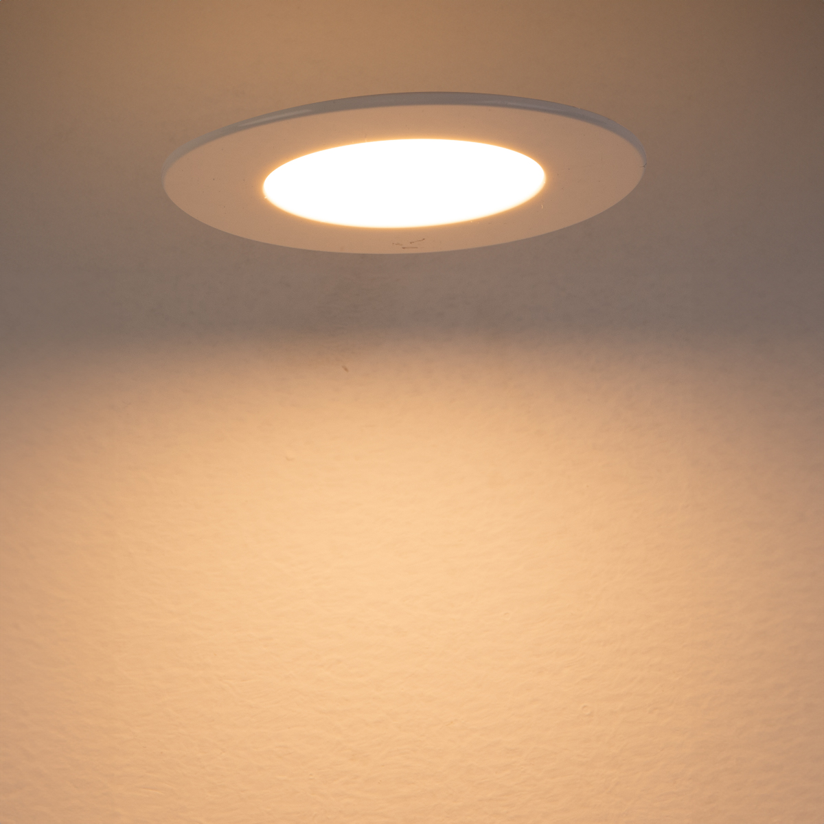 Foco empotrado blanco con LED regulable de intensidad cálida 7 W IP65 - Blanca