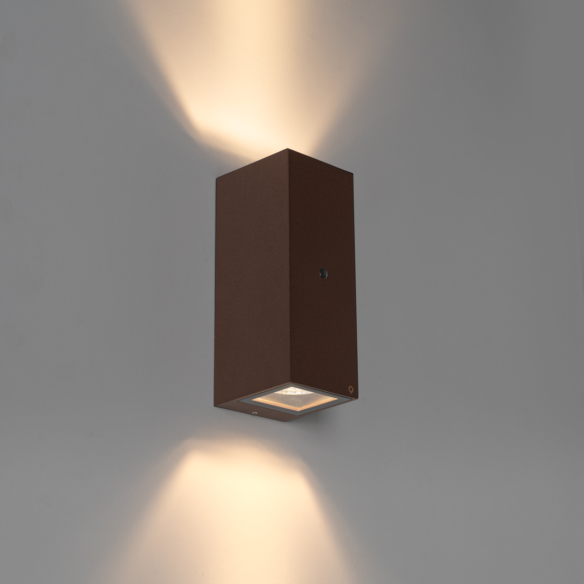 Wall lamp rust brown 2-light GU10 AR70 IP44 with light-dark sensor - Baleno