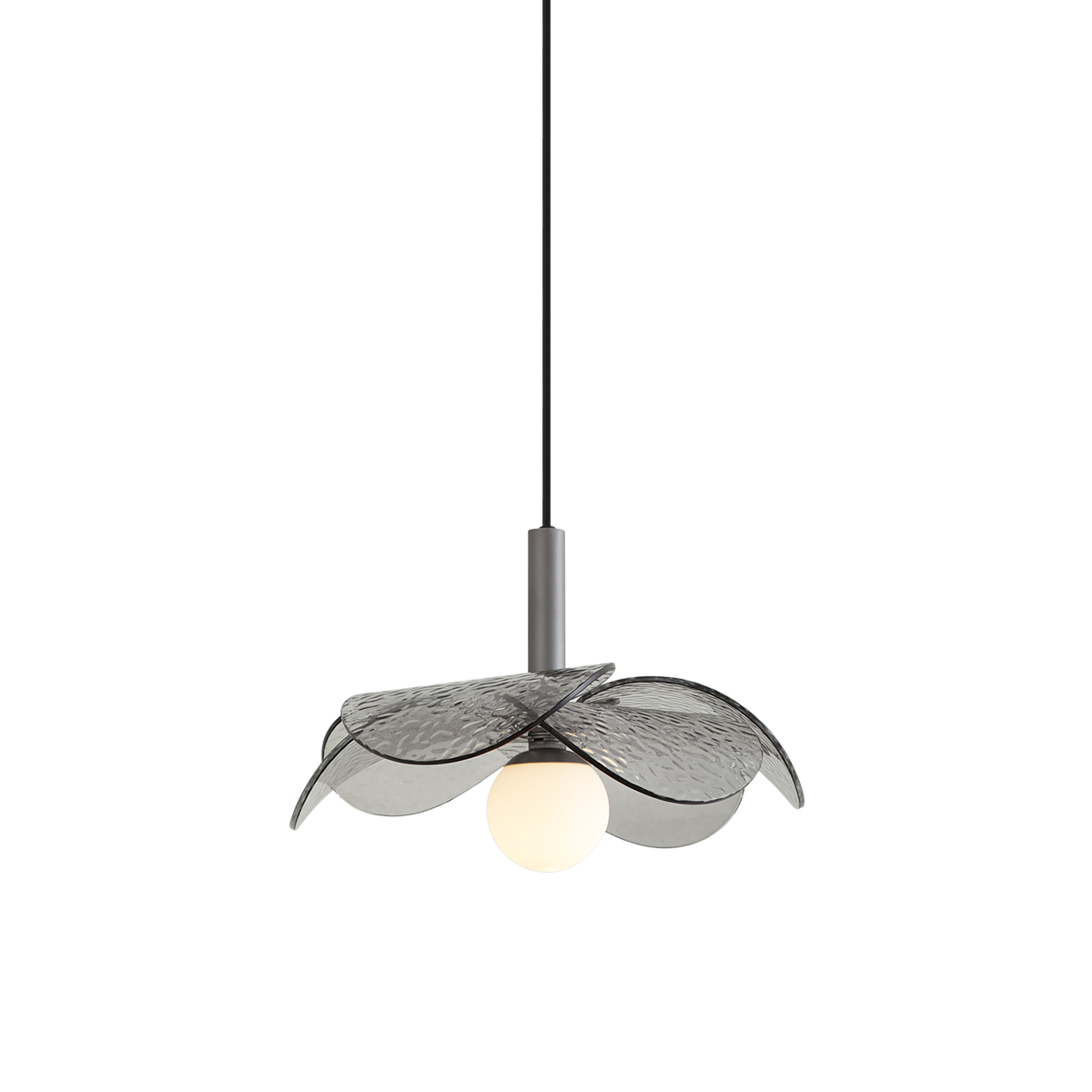 Designová závěsná lampa stříbrná s kouřovým sklem - Kemner – QAZQA