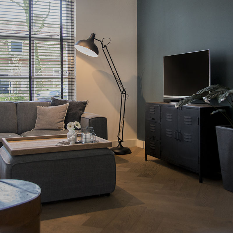 Industriële vloerlamp zwart verstelbaar - Hobby Industriële vloerlamp zwart verstelbaar - Hobby