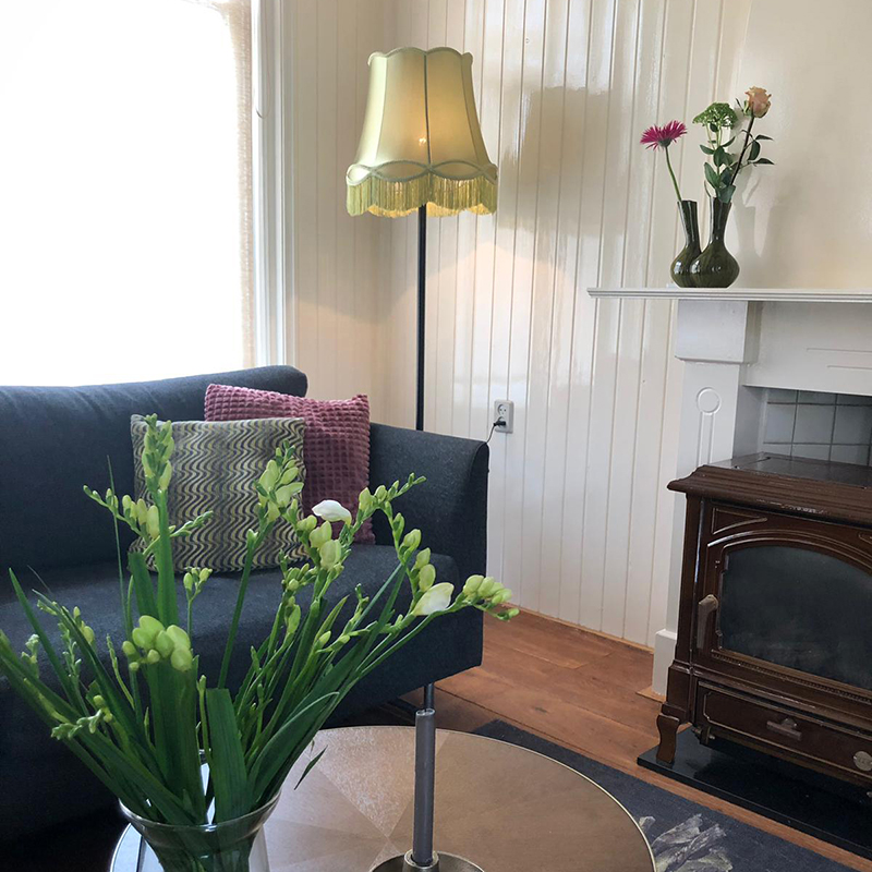 Retro vloerlamp zwart met Granny kap groen 45 cm - Simplo Retro vloerlamp zwart met Granny kap groen 45 cm - Simplo